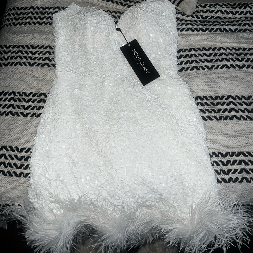 Modaglam boutique Ziva strapless sequin mini dress